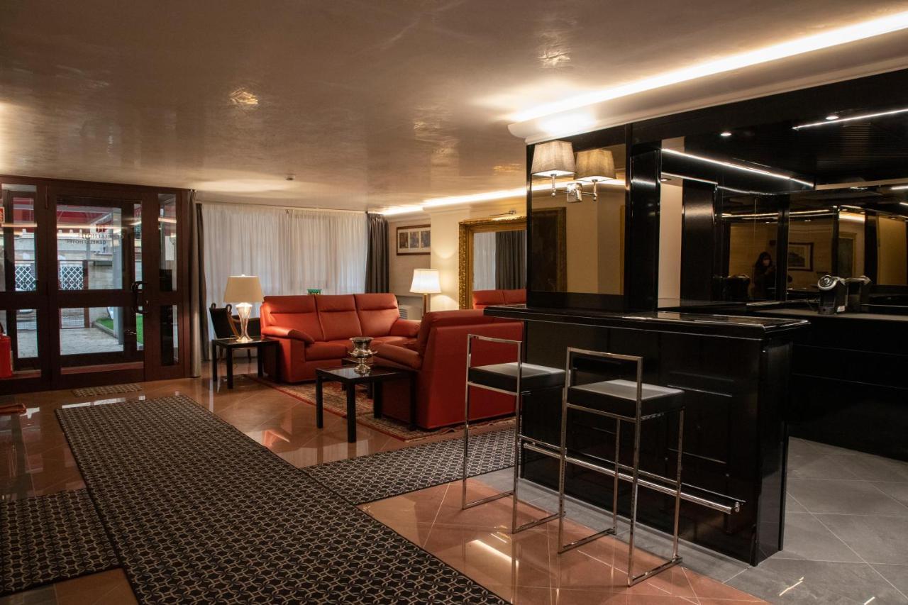 Gemelli Hotel Rome Exterior photo